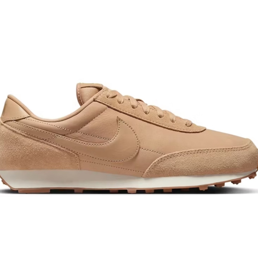 Nike Daybreak 8.5 EUC
Vachetta Tan (Women's)